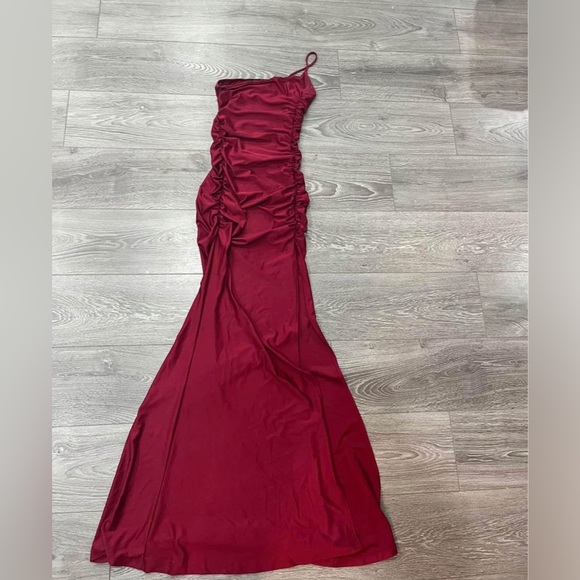 Long Red Dress - Picture 1 of 3